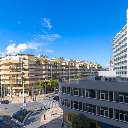 Gala De Steram Flats アパート *