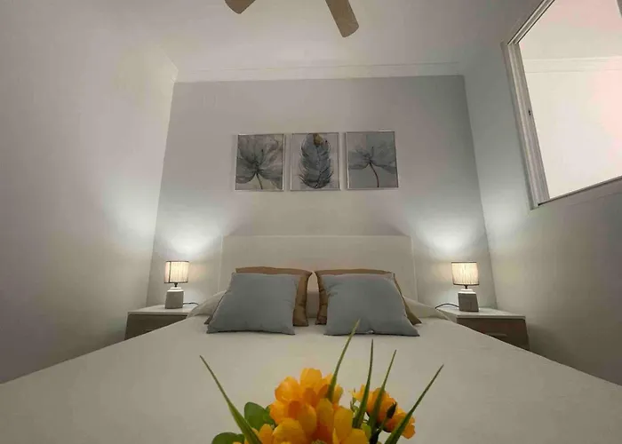 Gala De Steram Flats