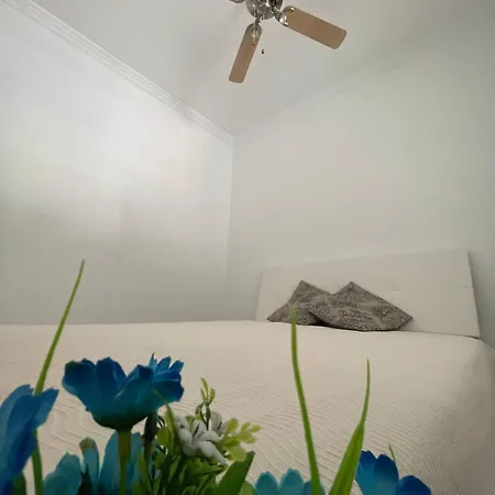 Gala De Steram Flats Торремолінос